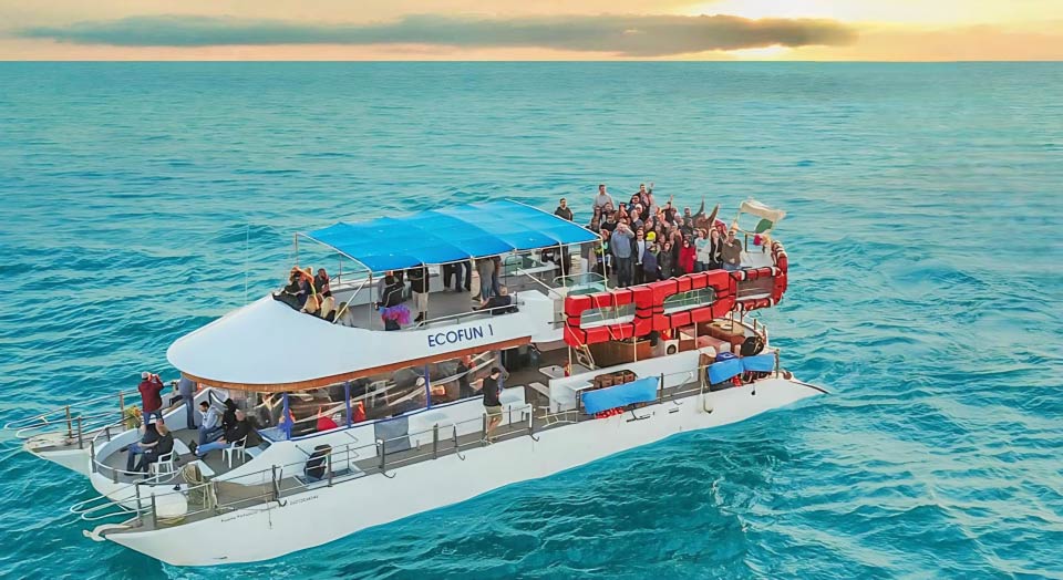 PARTY-BOAT 4 PARTY-BOAT 4